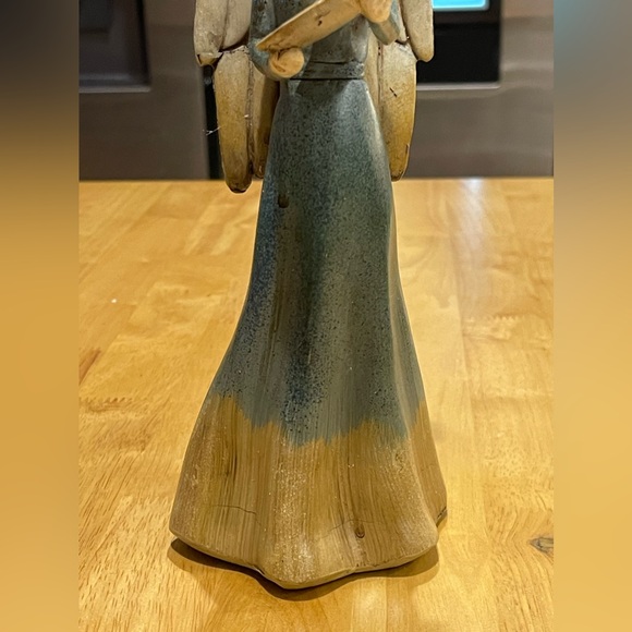 Angel of the Season figurine w/Box - Picture 4 of 13